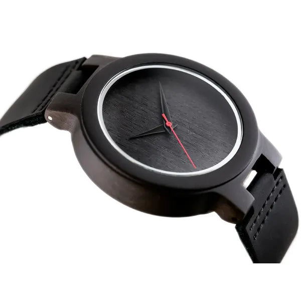 Férfi fa karóra japán kvarc szerkezettel bőrszíjjal, 45 mm