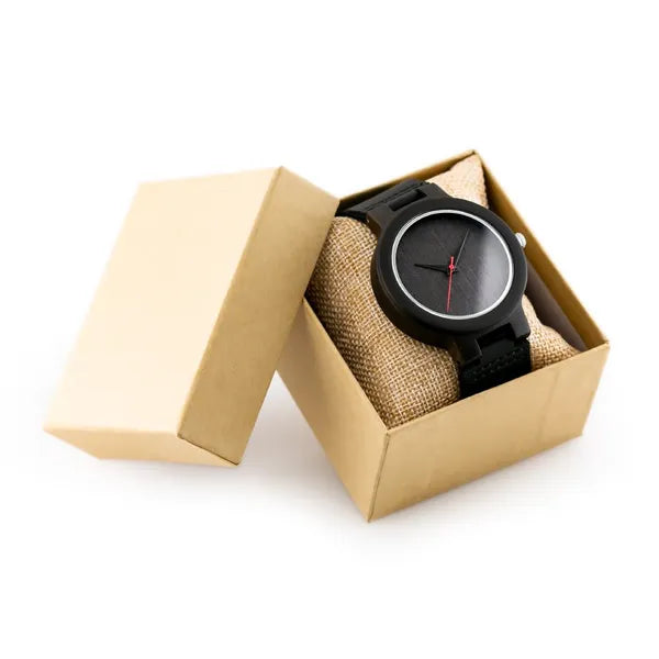 Férfi fa karóra japán kvarc szerkezettel bőrszíjjal, 45 mm