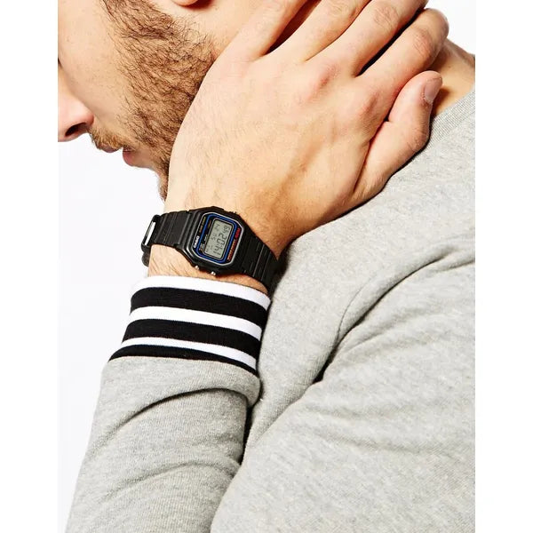 Casio W-59-1VQ unisex digitális sportóra, WR50, fekete, ajándék doboz