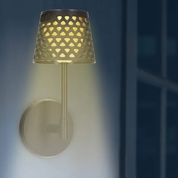 Napelemes–USB kempinglámpa, 3 az 1-ben asztali/fali/földbe szúrható, IPX4