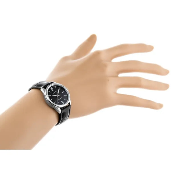 Casio LTP-V005L-1B női kvarc karóra, fekete bőrszíj, WR30, 28 mm