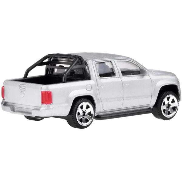 Volkswagen Amarok fém játékautó, 1:64 méretarány, ezüst, 7,5 cm