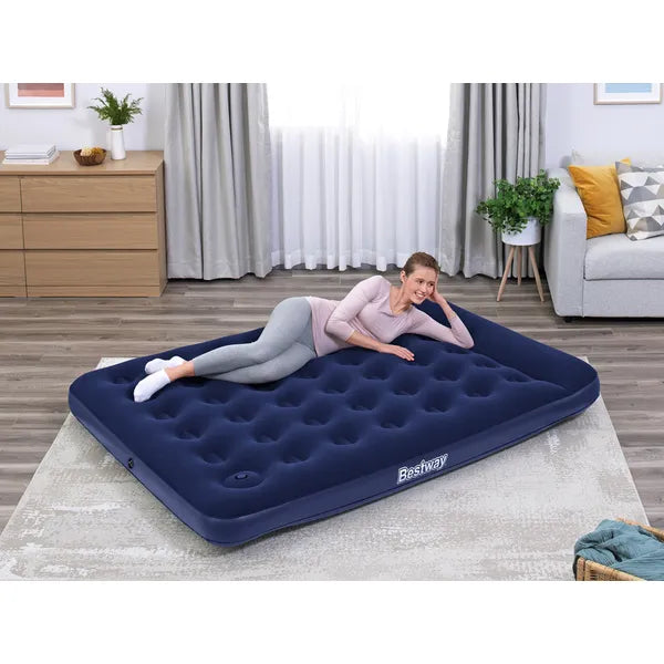 Bestway felfújható kétszemélyes matrac beépített lábpumpával 203x152x28 cm