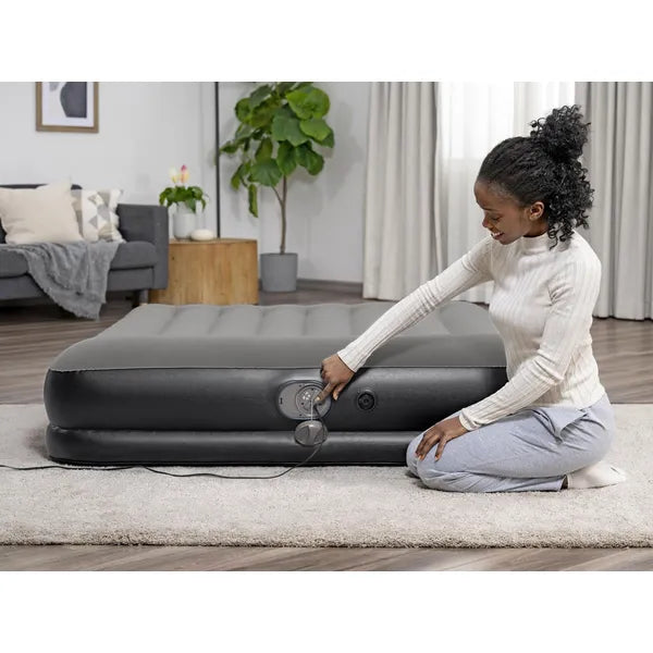 Tritech felfújható matrac beépített USB pumpával, 152×203×36 cm, 2 személy