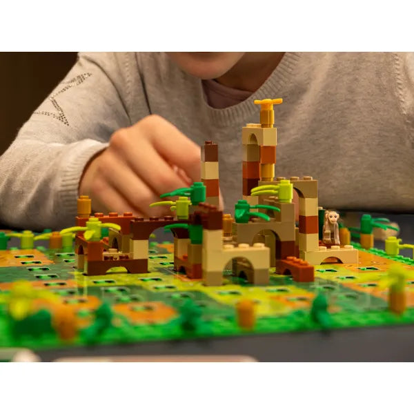 LEGO Monkey Palace lépcsőépítő társasjáték, 231 elem