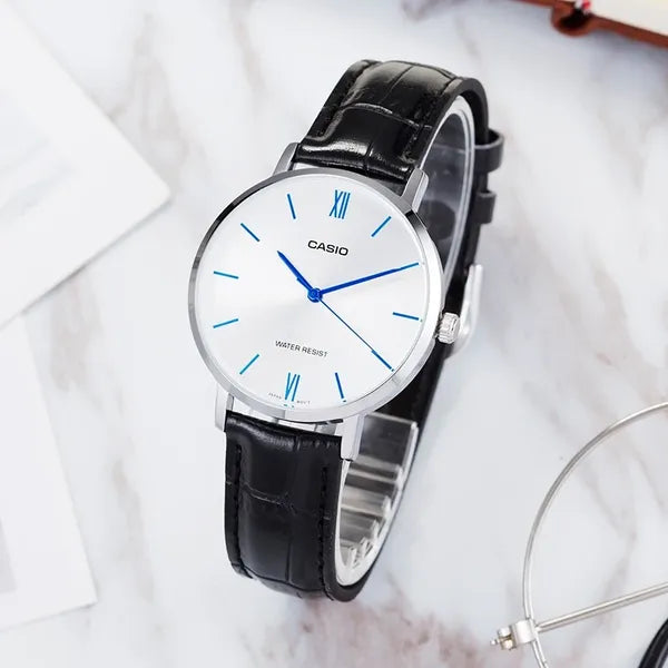 Casio LTP-VT01L-7B1 női kvarc óra, bőr szíj, ezüst számlap