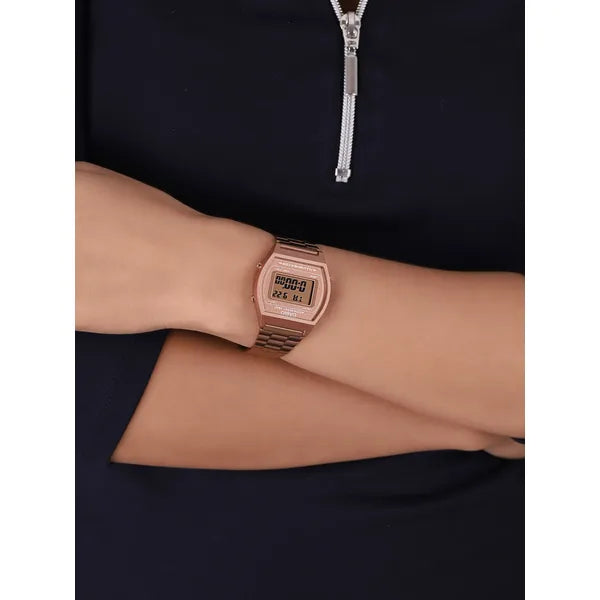 Casio B640WC-5A női digitális karóra, rozéarany, WR50, acél szíj