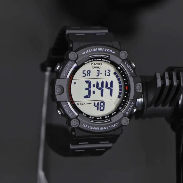 Casio AE-1500WH-1A férfi sportóra LED Illuminator, WR100, fekete