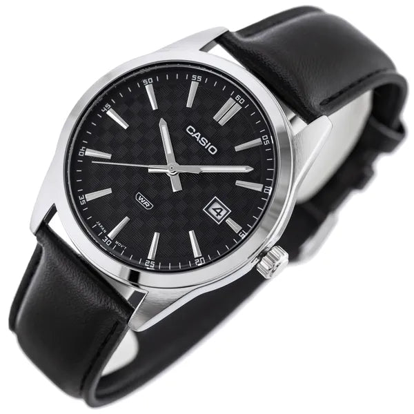 Casio MTP-VD03L-1A férfi karóra, bőrszíj, fekete-számlap, 42 mm