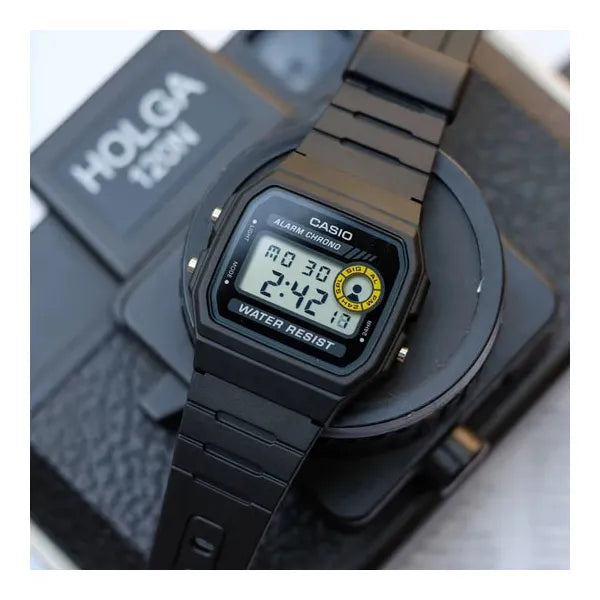 Casio F-94WA-8D férfi digitális retro karóra LED, stoper, WR30, fekete