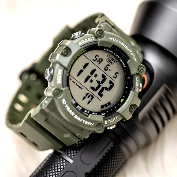 Casio AE-1500WHX-3A férfi sport digitális karóra, Illuminator, WR100, LED