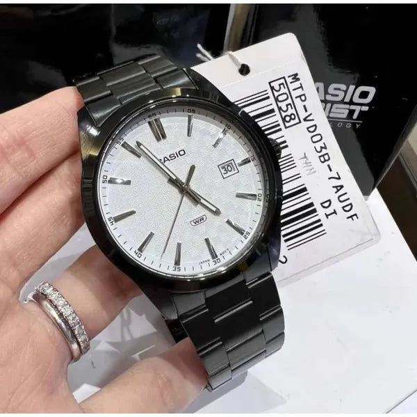 Casio MTP-VD03B-7A férfi karóra, 42 mm, fekete acél, dátum, WR50