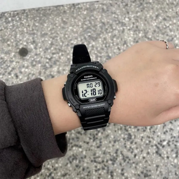Casio W-219H-1A férfi digitális sportóra, fekete, WR50M LED