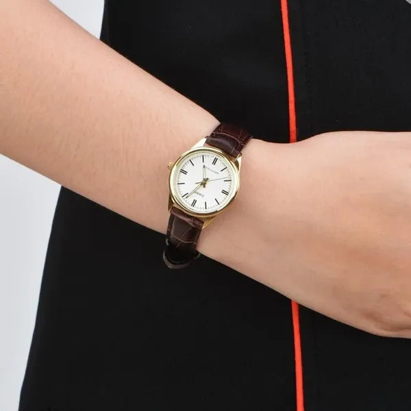 Casio LTP-V005GL-7A női karóra, kvarc, 28 mm, bőrszíj, WR30
