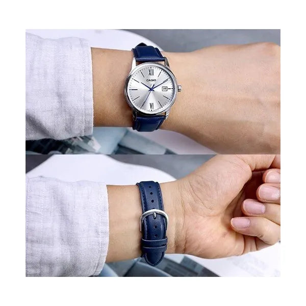 Casio MTP-V002L-2B3 férfi karóra, kvarc, bőr szíj, ezüst számlap, WR30
