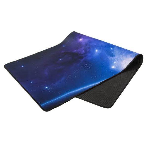 XXL irodai egérpad 90×40 cm – csúszásgátló, vízlepergető kozmosz minta