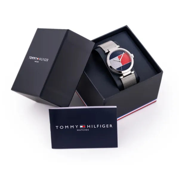 Tommy Hilfiger 1781866 Lynn női karóra, ezüst acél, 32 mm, WR30