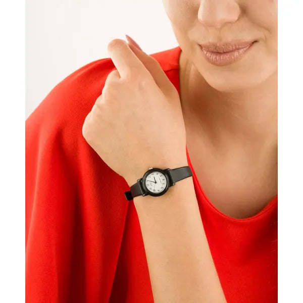 Casio női karóra, kvarc, 25 mm, fehér számlap, fekete bőrszíj, WR30