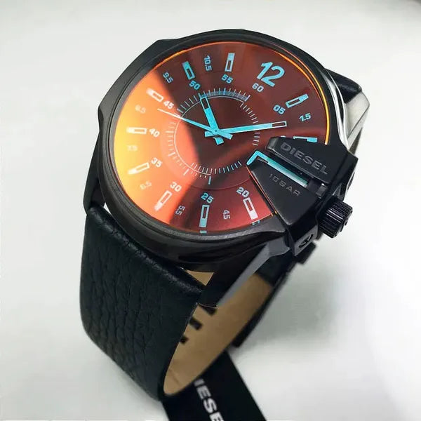 Diesel DZ1657 Mega Chief férfi karóra, chronográf, 45 mm, bőr szíj