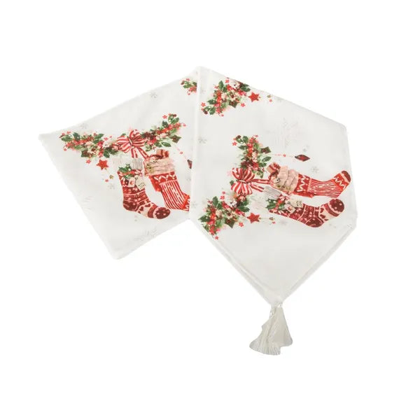 Karácsonyi asztali futó fehér zokni- és ajándékmintával 205×35 cm