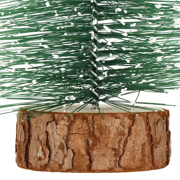 Mini műfenyő dekoráció fahasáb talppal, 15 cm, hóhatás