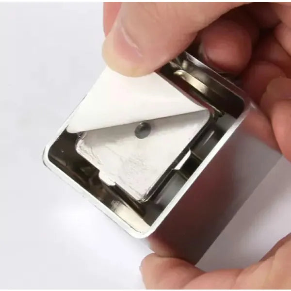 Önragasztó fehér szilikon betétes törölközőtartó kampó, 4,5×4,5 cm