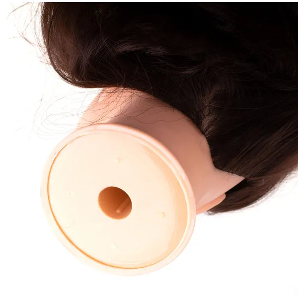 Fodrász gyakorlóbabafej barna, 60–70 cm természetes hajjal