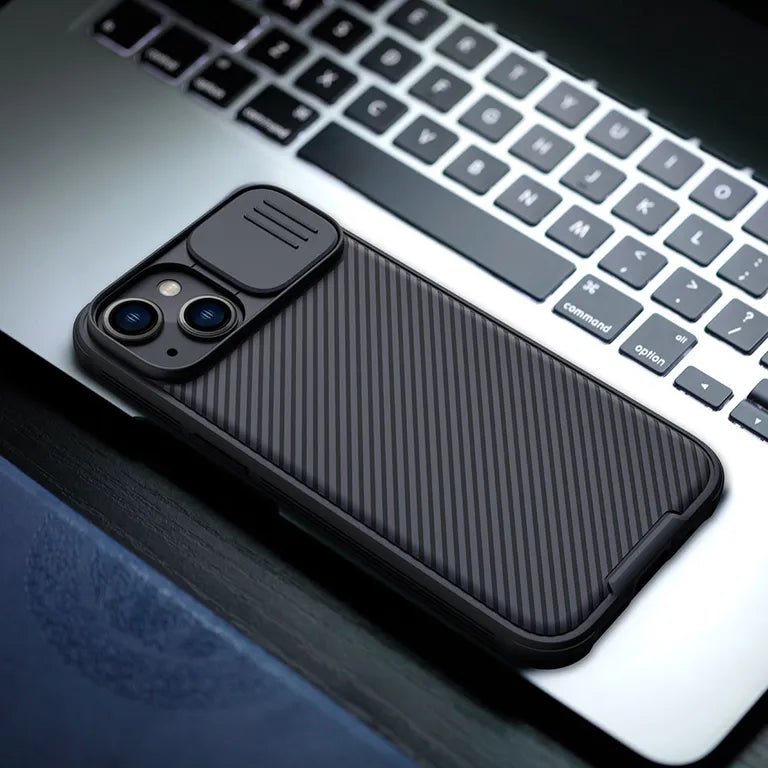 Nillkin CamShield PRO hátlap Apple iPhone 13/14 készülékhez Fekete