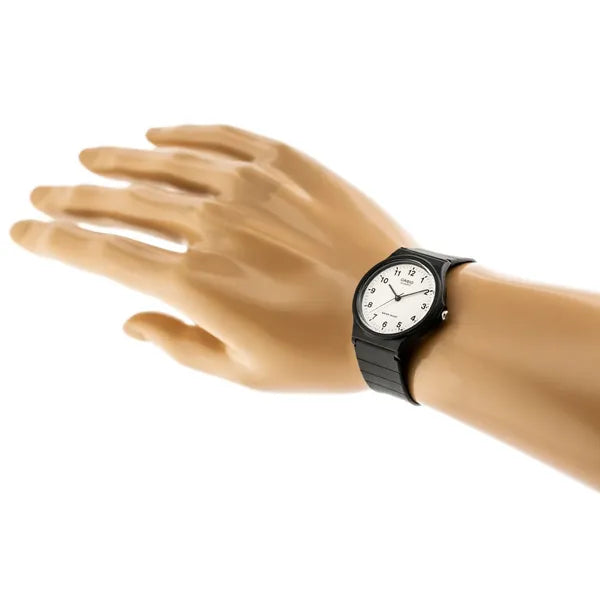 Casio MQ-24-7B uniszex karóra, quartz, WR30, fekete pánt + díszdoboz