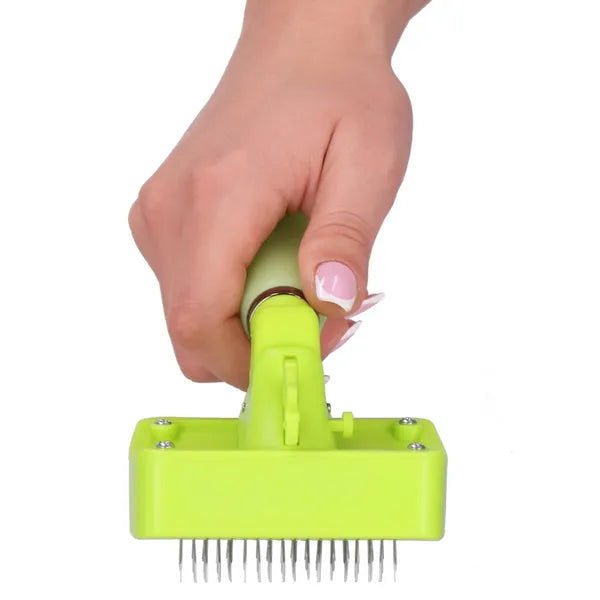Állatszőr kefe 17 cm, zöld, szilikon markolat, acél tüskék, visszahúzható