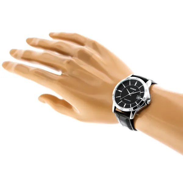 Casio MTP-V004L-1A férfi karóra, fekete számlap, bőrszíj, WR30