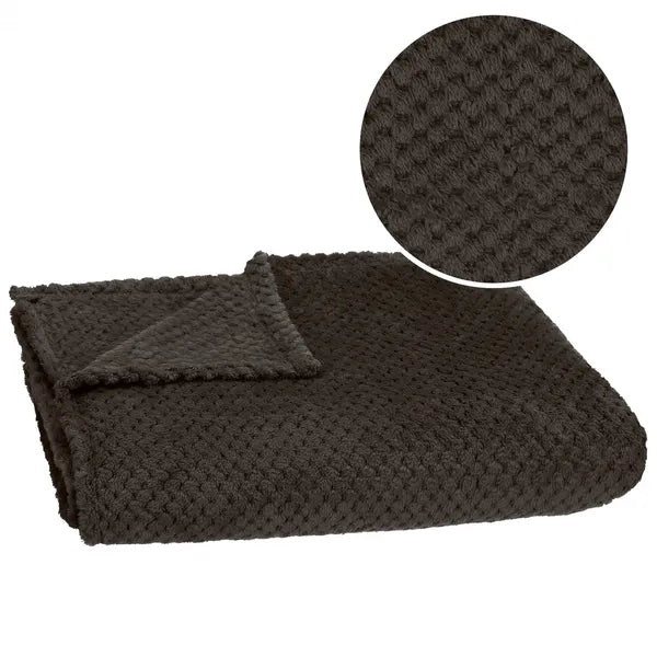 Fekete dombornyomott, kétoldalas poliészter pléd 150×200 cm, 250 g/m²