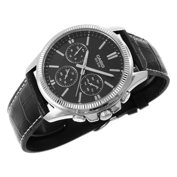 Casio férfi karóra MTP-1375L-1A, bőr szíj, fekete számlap, WR50