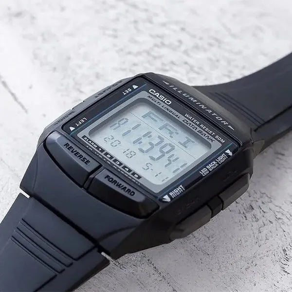 Casio Vintage DB-36-1AVCR férfi digitális karóra, fekete, WR50