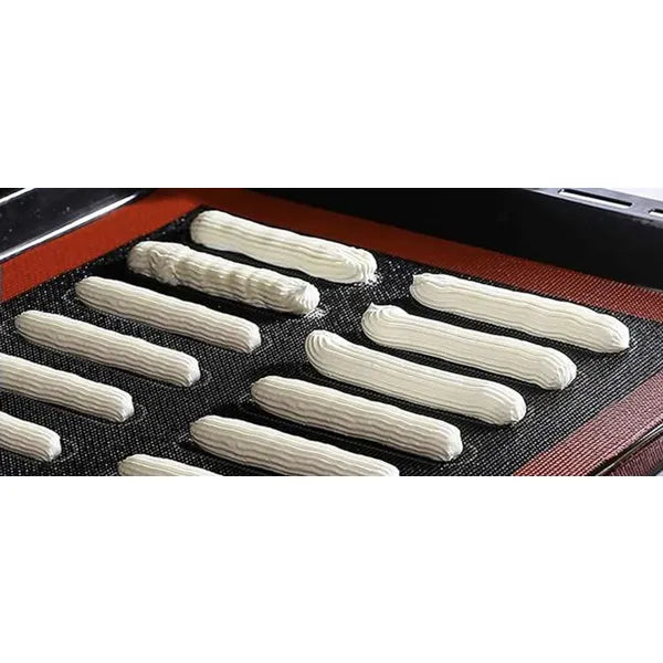Mikroperforált szilikon sütőlap 30×40 cm, tapadásmentes, fekete/narancs