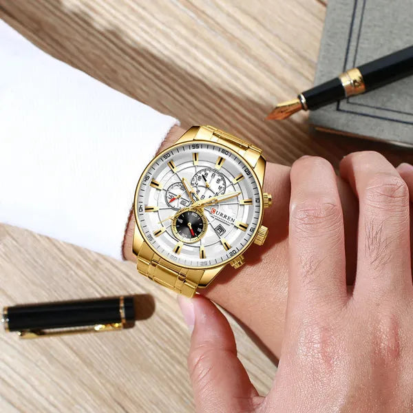 Férfi kronográf karóra, kvarc, 42 mm, arany fém szíj, ezüst számlap