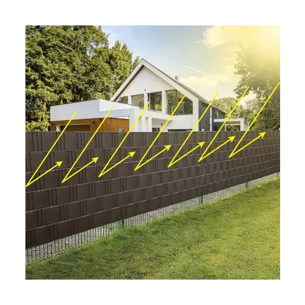 Barna PVC kerítéstakaró szalag 19 cm × 35 m, 630 g/m², klipsekkel
