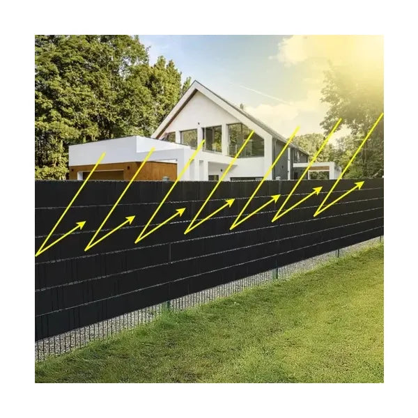 Fekete PVC kerítéstakaró szalag 19 cm × 35 m, 450 g/m², 25 csipesszel