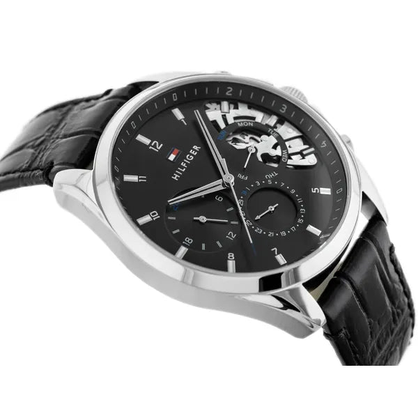 Tommy Hilfiger 1710449 Baker férfi karóra, 44 mm, fekete számlap, bőr szíj