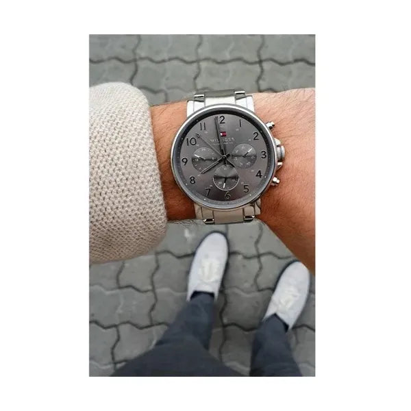 Tommy Hilfiger férfi karóra, quartz, acél szíj, 45 mm, WR50, ezüst