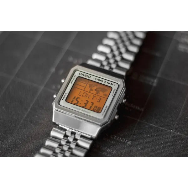Casio Vintage A500WA-7 férfi digitális karóra, acél szíj, 33 mm, WR30