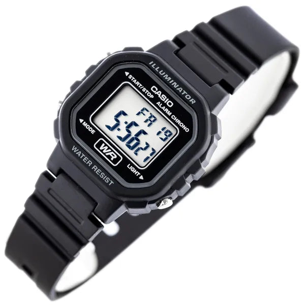 Casio LA-20WH-1AEF gyerek digitális karóra, fekete műanyag, WR30 vízálló