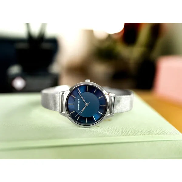 Perfect F359-03 női karóra, ezüst fém szíj, 34 mm, kék számlap