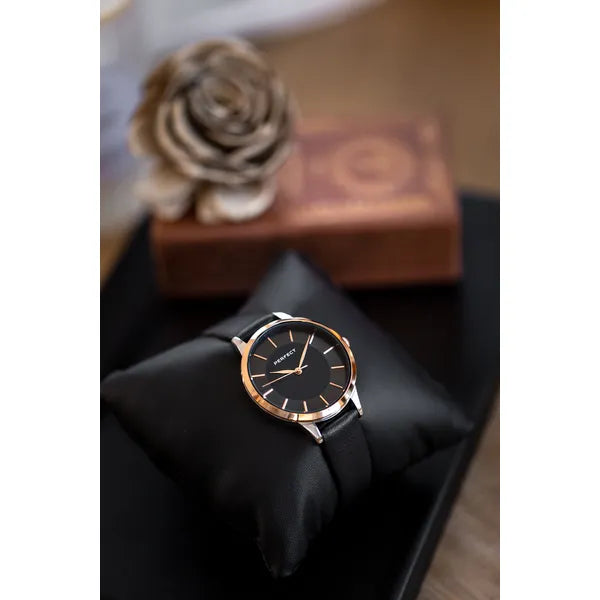 Női kvarc karóra, 34 mm, fekete számlap, bőr szíj, ajándék dobozzal