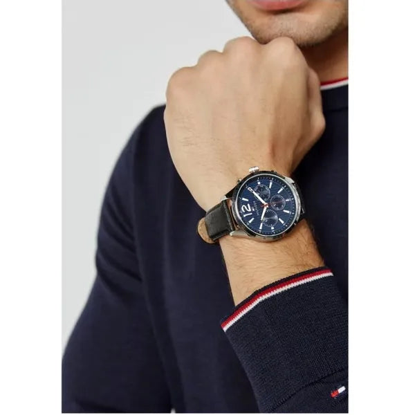 Férfi karóra Tommy Hilfiger 1791468 Gavin, bőr szíj, WR50, kvarc