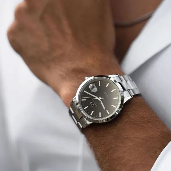 Daniel Wellington Iconic Link automata férfi karóra, 40 mm, fekete számlap