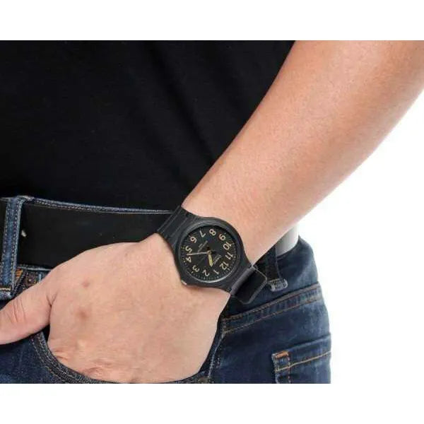Casio MW-240-1B2 férfi karóra, 44 mm, fekete, WR50, kvarc