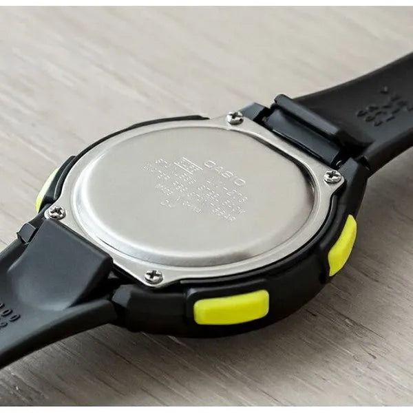 Casio LW-203-1BV női digitális karóra, fekete, WR50, LED, stopperrel