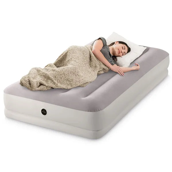 Intex felfújható matrac usb pumpával 191x99x30 cm