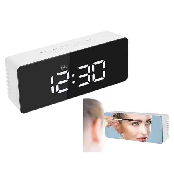 Fehér LED tükör kijelzős ébresztőóra hőmérővel, USB/AAA, 14 cm
